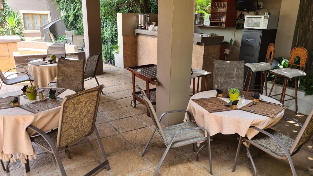 7Th Street Guesthouse 요하네스버그 외부 사진