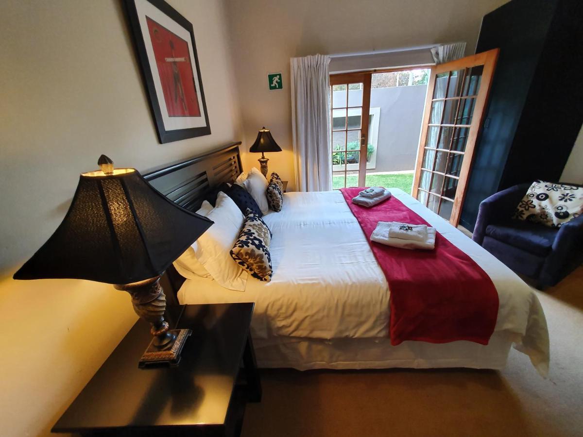 7Th Street Guesthouse 요하네스버그 외부 사진