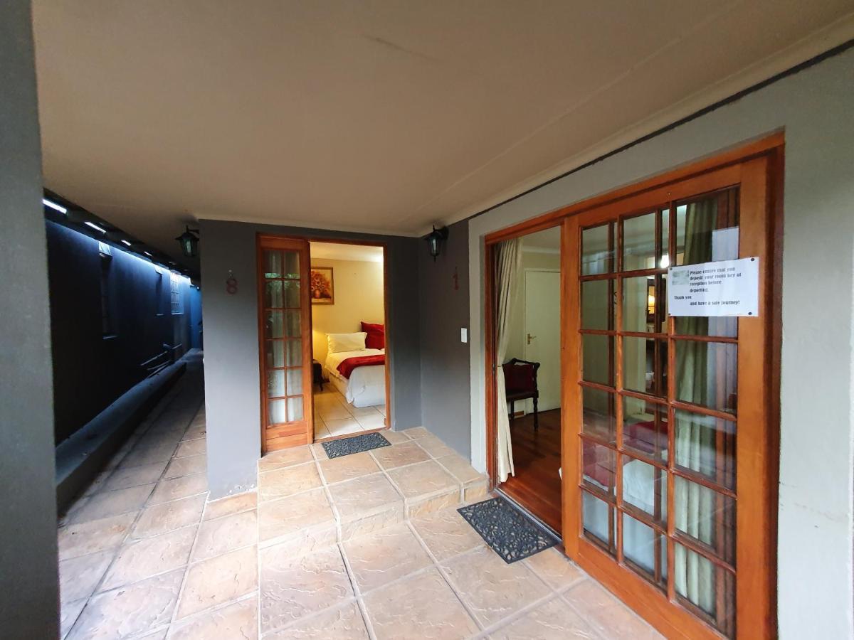 7Th Street Guesthouse 요하네스버그 외부 사진
